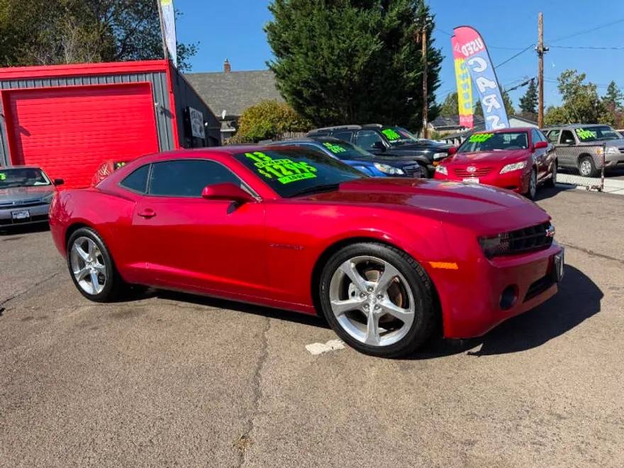 2013 Chevrolet Camaro Coupe 2LT photo 1