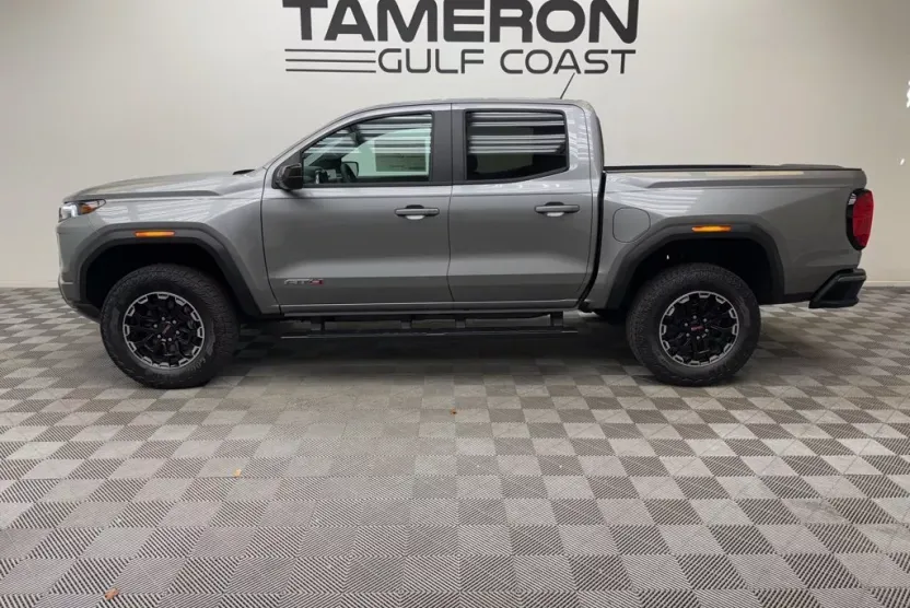 2026 Gmc Canyon AT4 photo 1