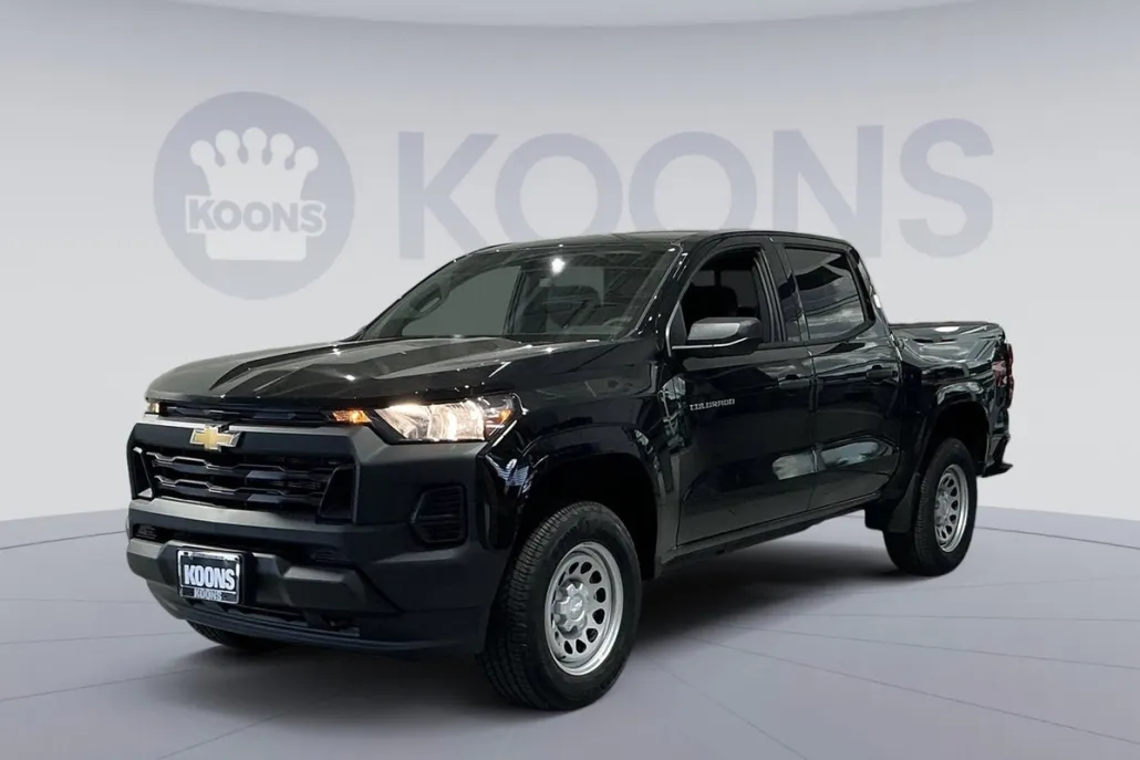 2026 Chevrolet Colorado Work Truck photo 1