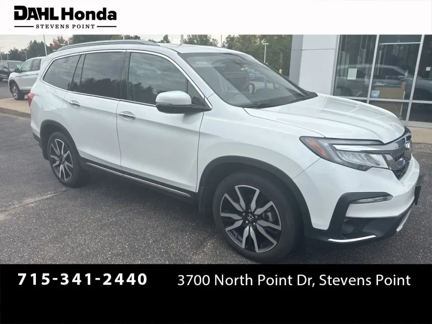 2022 Honda Pilot Touring photo 1