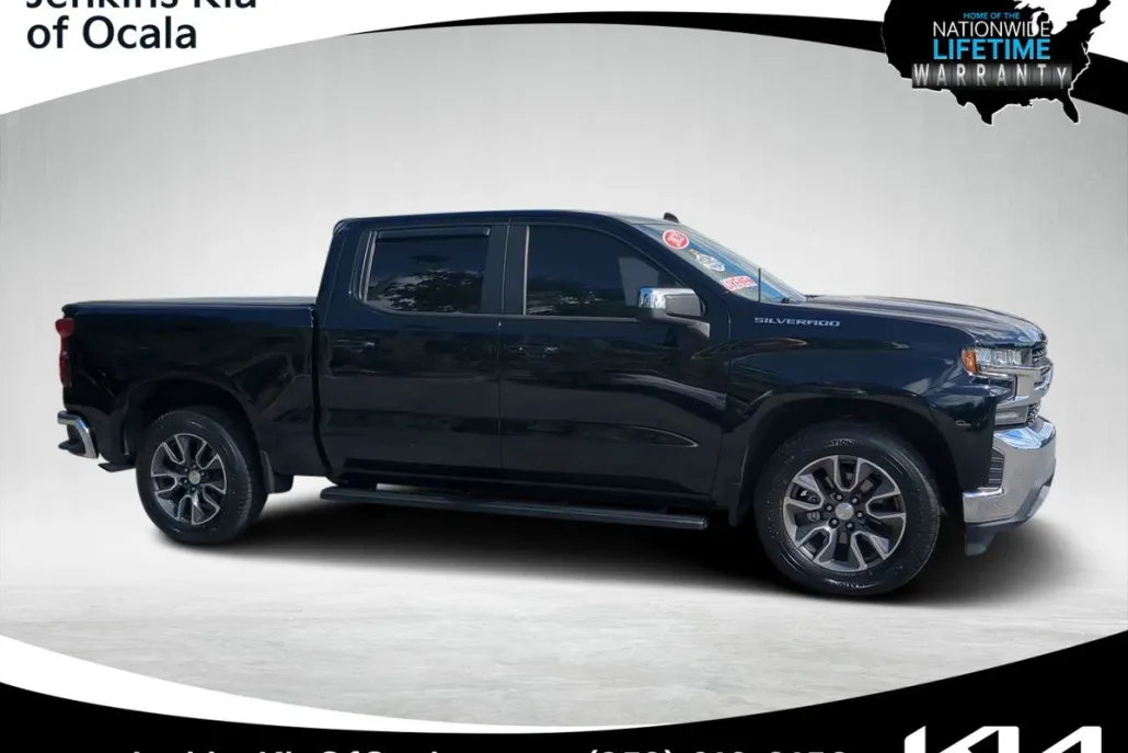 2021 Chevrolet Silverado 1500 LT photo 1