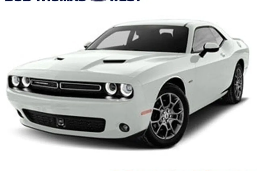 2017 Dodge Challenger GT photo 1