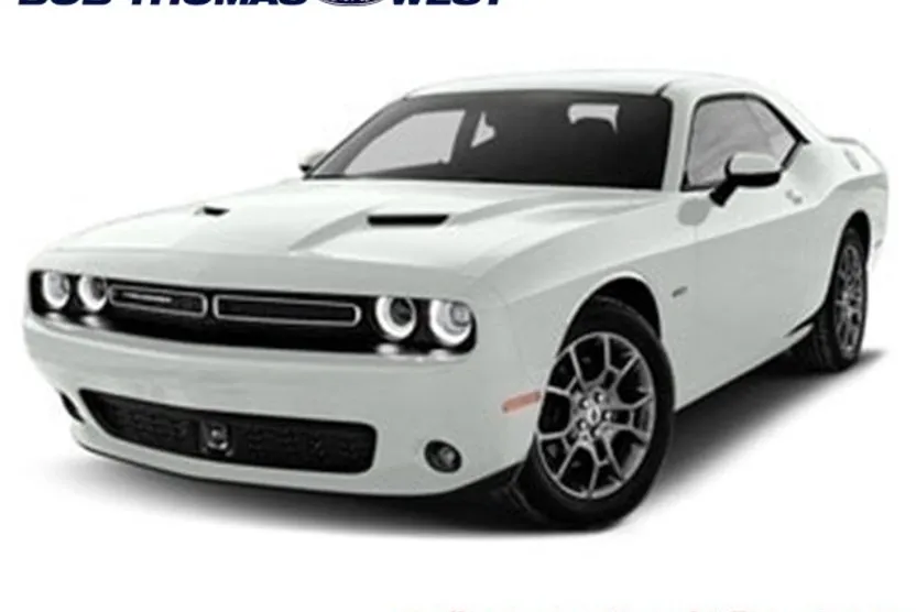 2017 Dodge Challenger GT photo 1