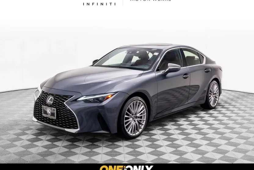 2022 Lexus IS 300 AWD photo 1
