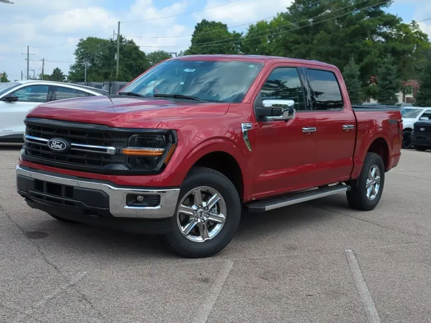 2024 Ford F-150 XLT photo 1