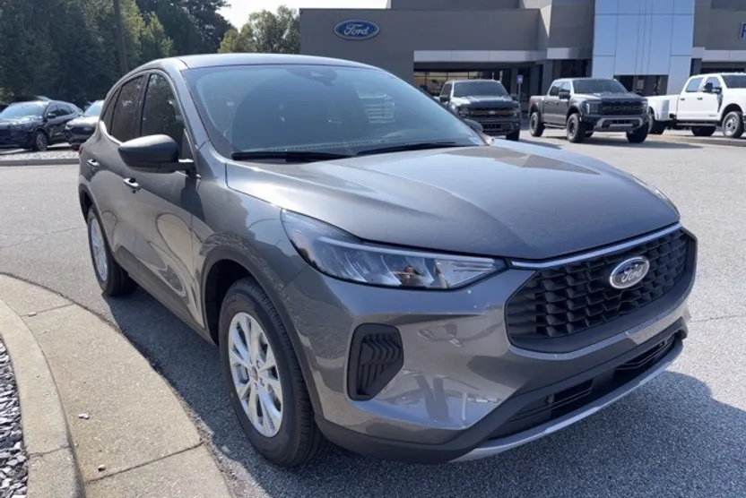 2026 Ford Escape Active photo 1