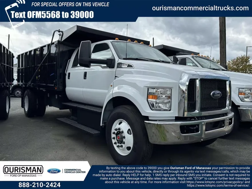2025 Ford F-650 Base photo 1