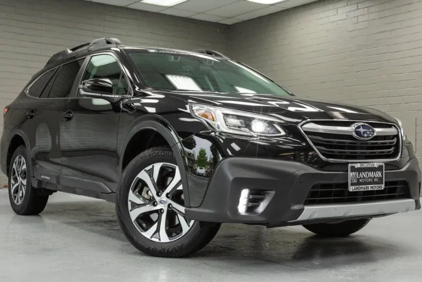 2021 Subaru Outback Limited photo 1