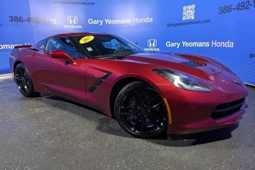 2017 Chevrolet Corvette Stingray 1LT photo 1
