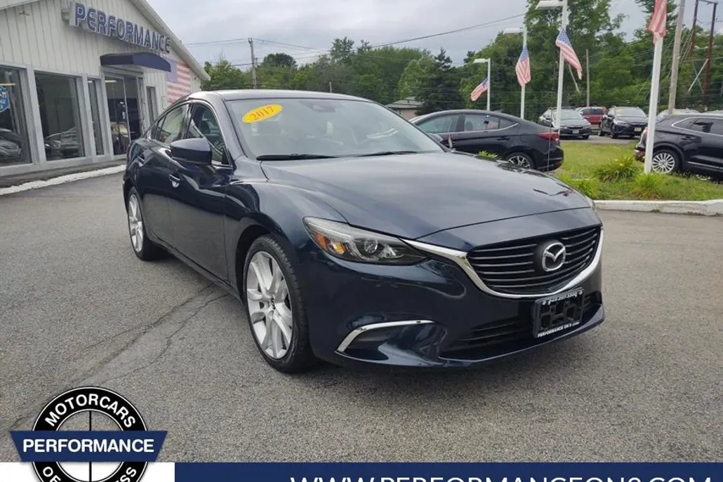 2017 Mazda Mazda6 Touring photo 1