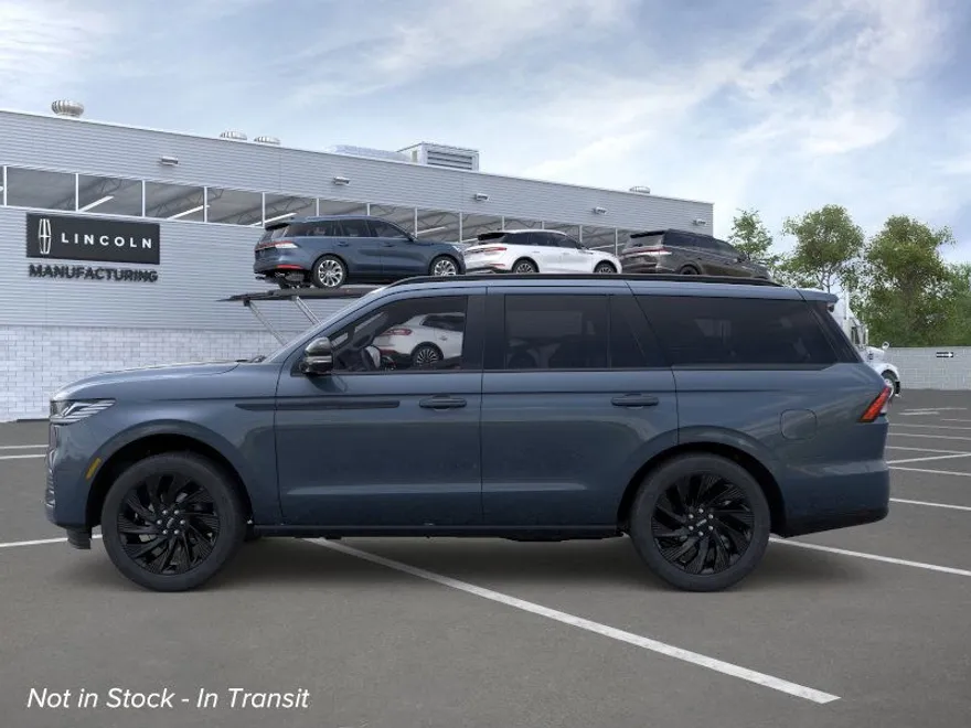 2025 Lincoln Navigator Reserve photo 1