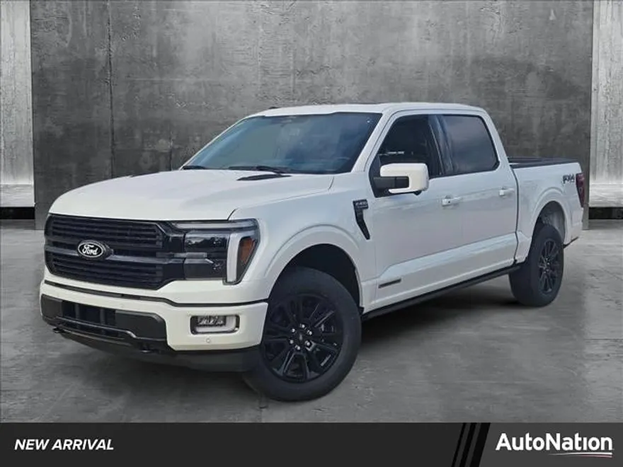2025 Ford F-150 Platinum photo 1