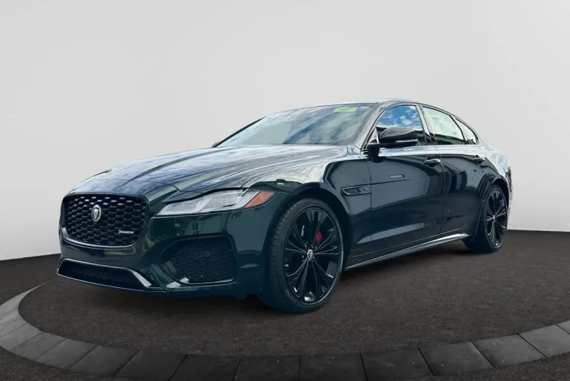 2024 Jaguar XF P300 R-Dynamic SE photo 1