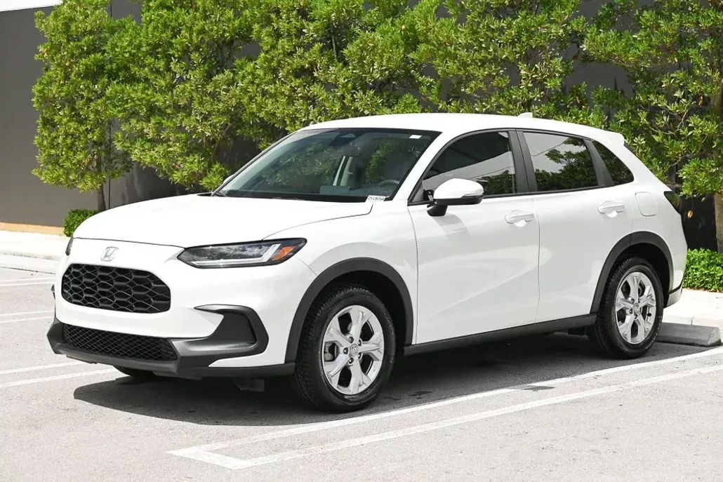 2023 Honda HR-V LX photo 1