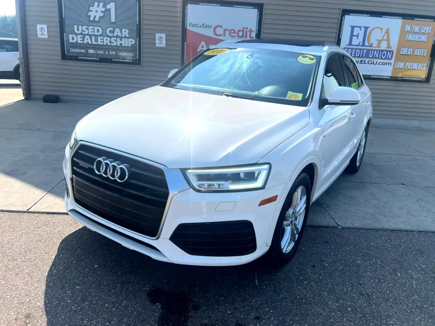 2016 Audi Q3 Premium Plus photo 1