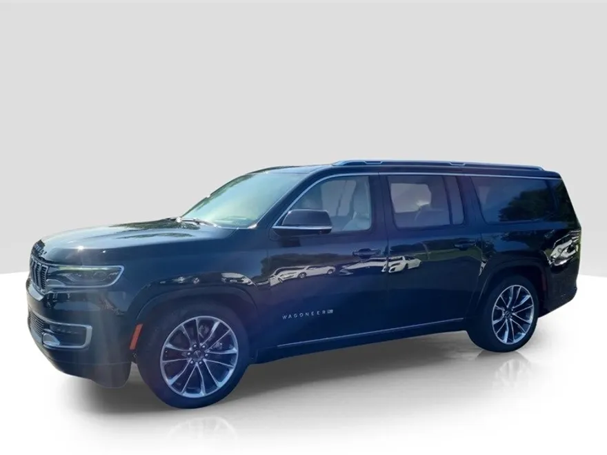 2024 Jeep Wagoneer L Series III photo 1