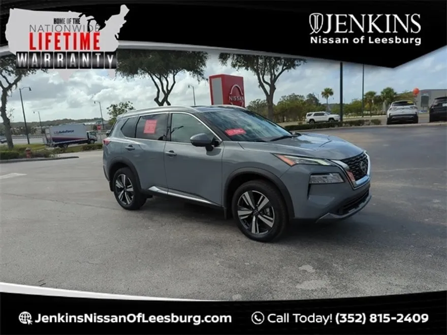 2023 Nissan Rogue SL photo 1