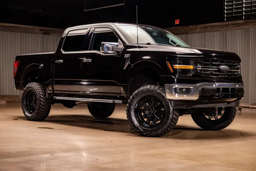 2024 Ford F-150 XLT photo 1