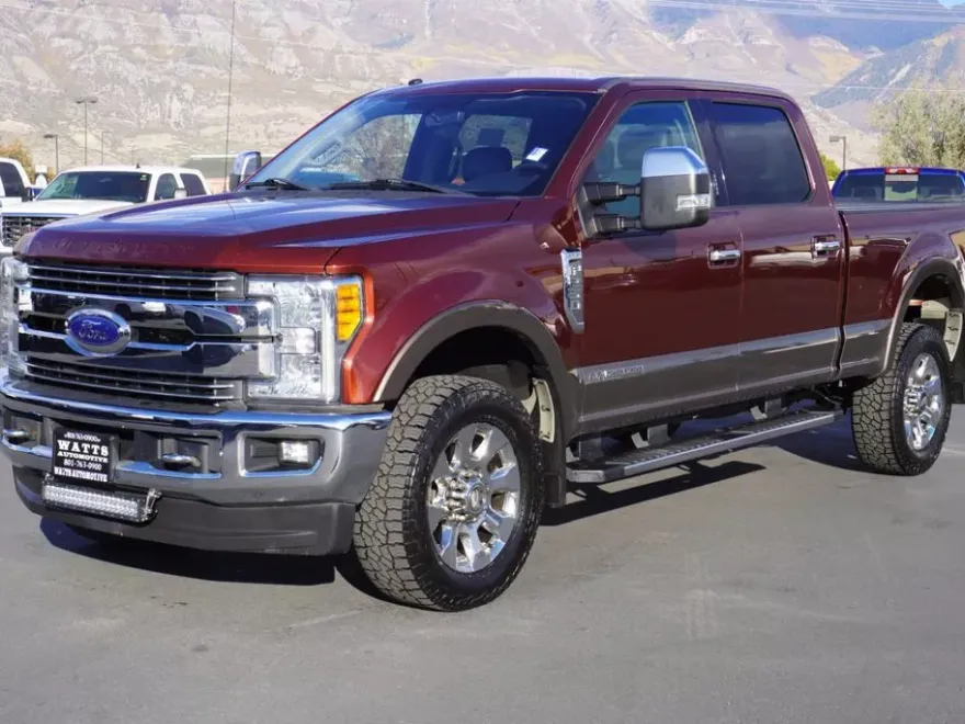 2017 Ford F-250 Lariat photo 1