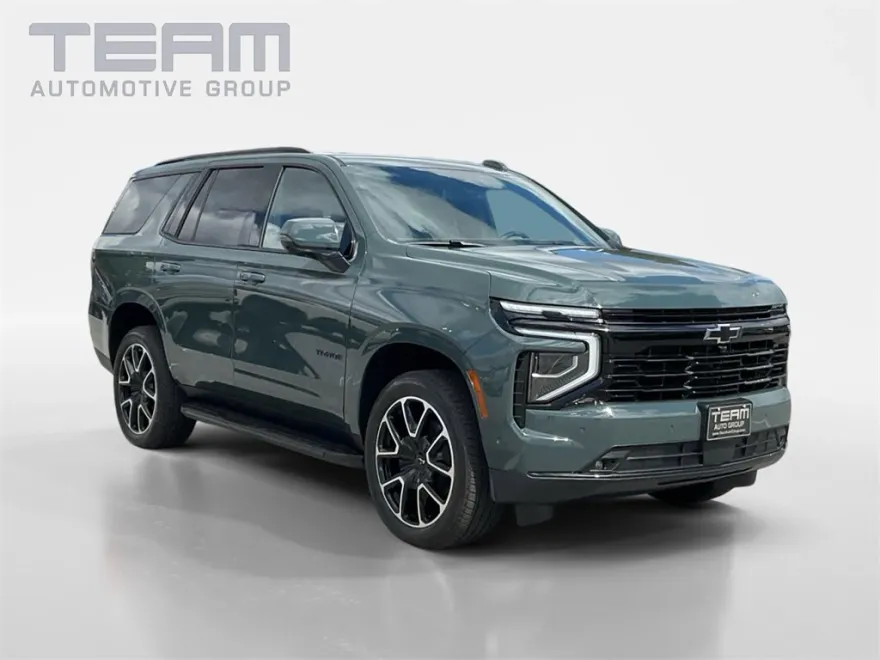 2026 Chevrolet Tahoe RST photo 1