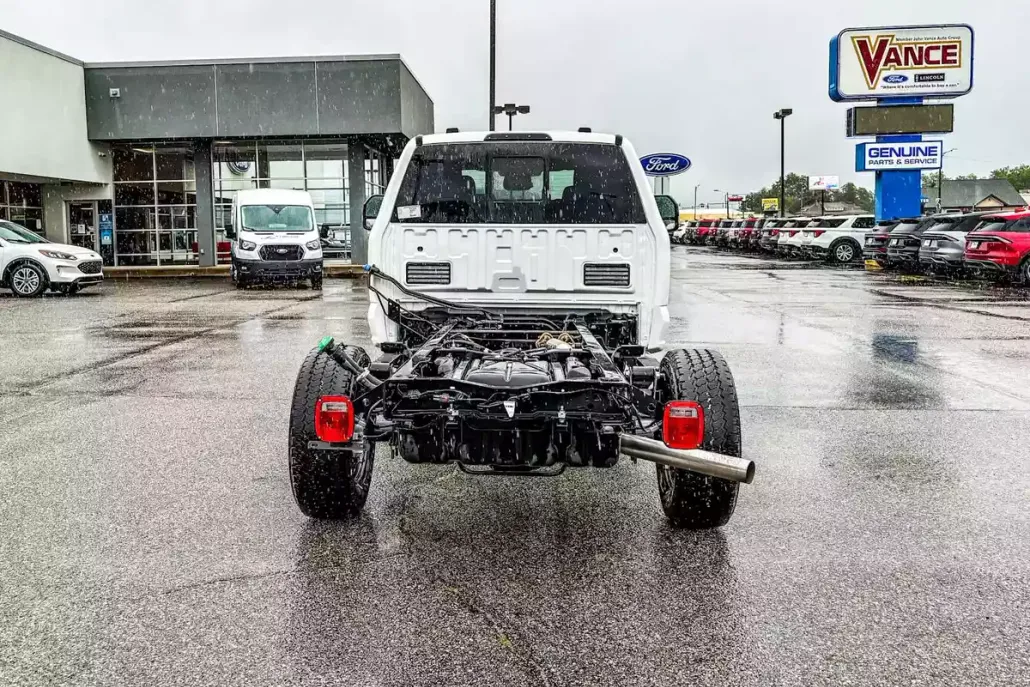 2025 Ford F-350 XL photo 1