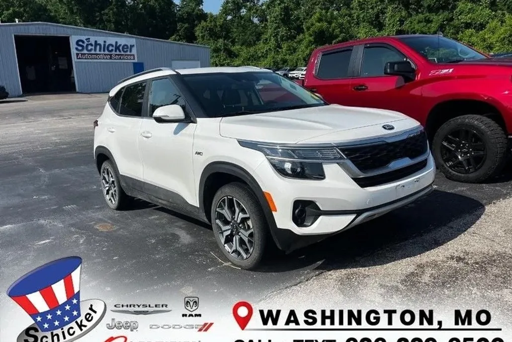 2021 Kia Seltos EX photo 1