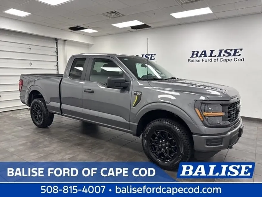 2025 Ford F-150 STX photo 1