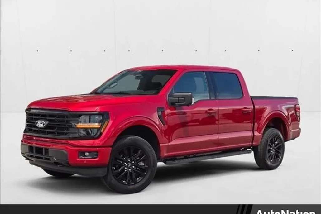 2025 Ford F-150 XLT photo 1