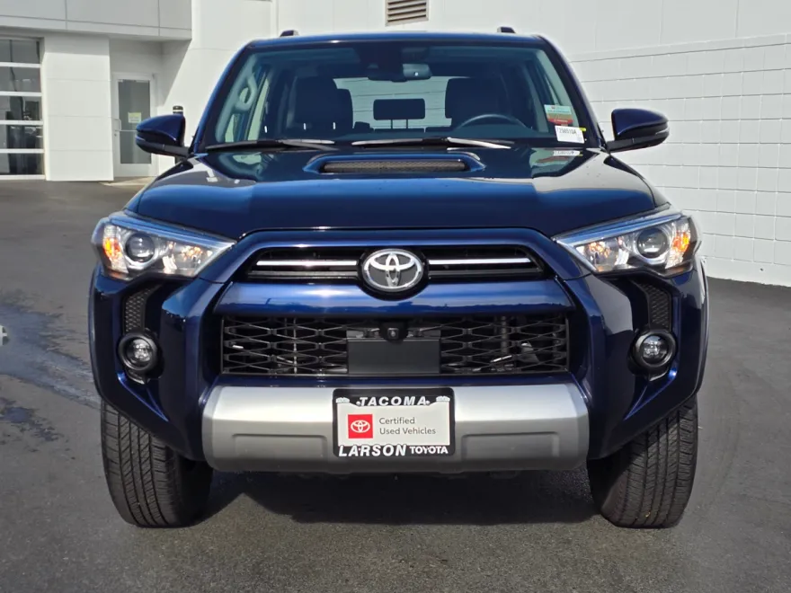 2024 Toyota 4Runner TRD Off-Road Premium photo 1