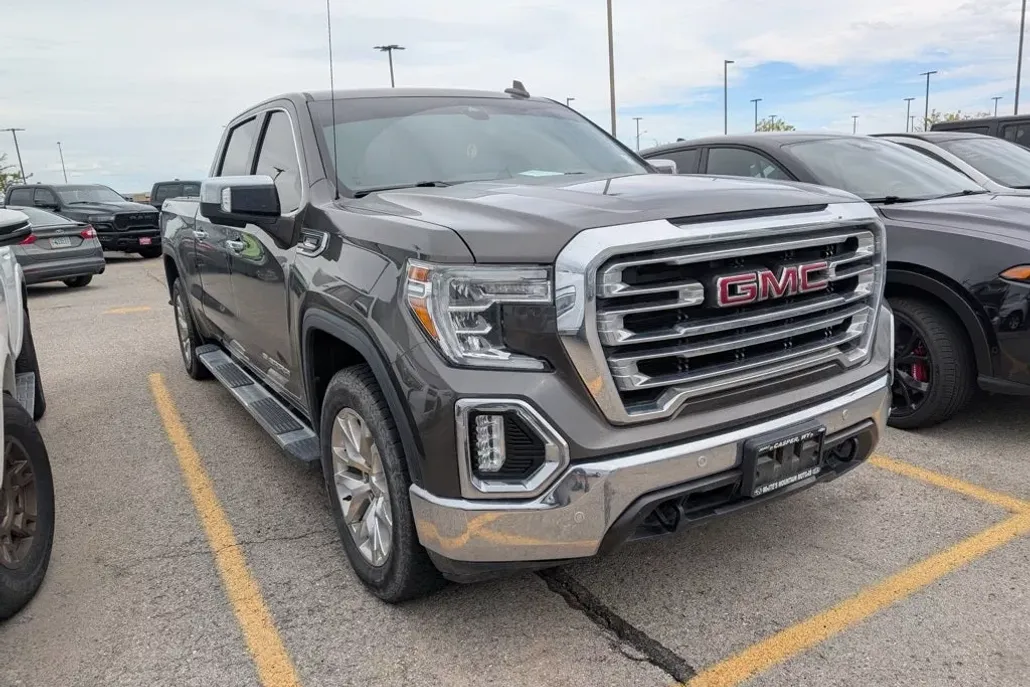 2020 Gmc Sierra 1500 SLT photo 1