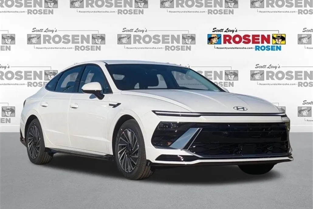 2025 Hyundai Sonata Hybrid SEL photo 1