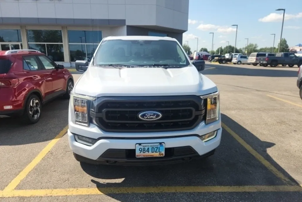 2022 Ford F-150 XLT photo 1