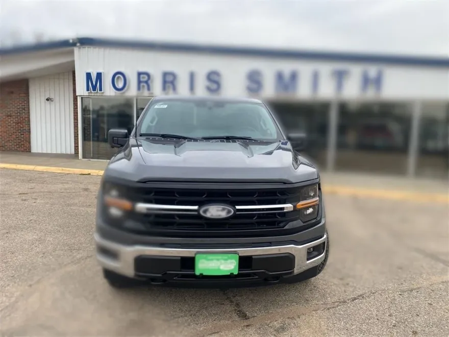 2024 Ford F-150 XLT photo 1