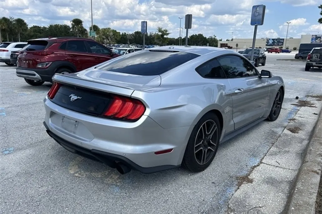 2019 Ford Mustang EcoBoost Premium photo 1