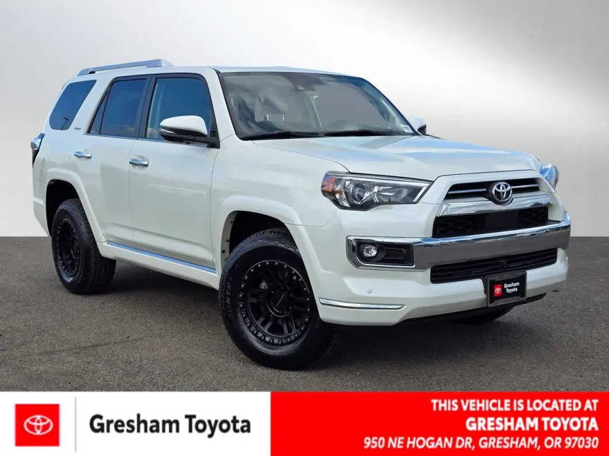 2022 Toyota 4Runner Limited photo 1