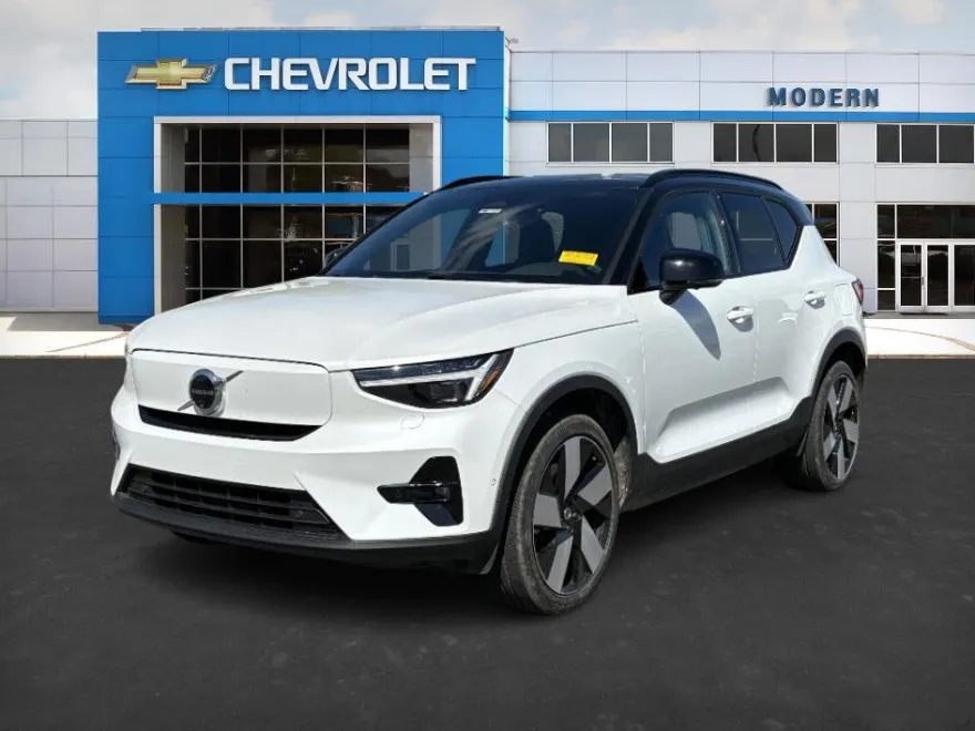 2024 Volvo XC40 Recharge Ultimate AWD photo 1