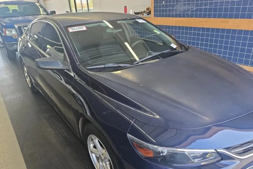 2018 Chevrolet Malibu LS photo 1