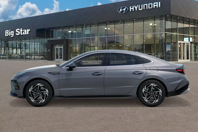2026 Hyundai Sonata SEL Sport photo 1