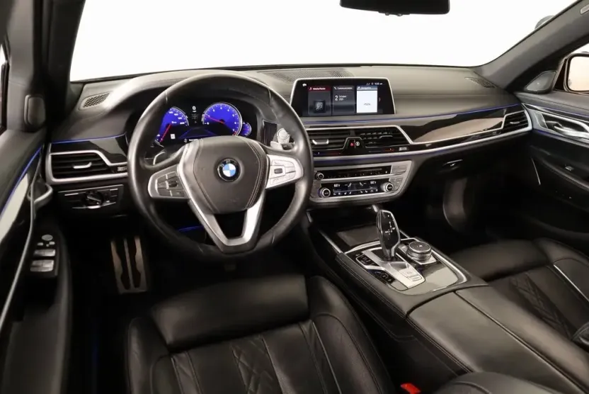 2019 Bmw 750i Sedan photo 1