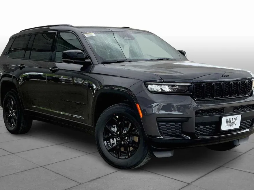2025 Jeep Grand Cherokee Laredo X Altitude photo 1