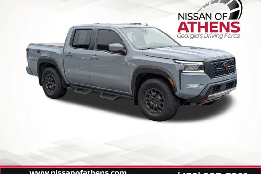 2023 Nissan Frontier PRO-4X photo 1