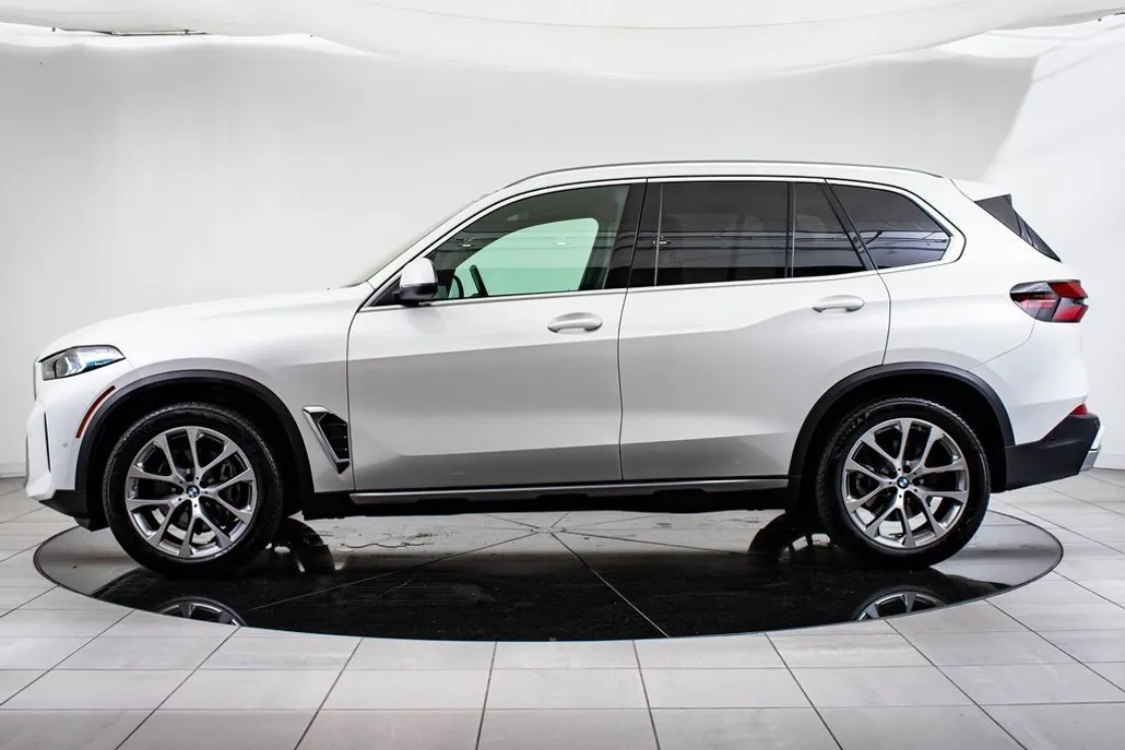 2025 Bmw X5 xDrive40i photo 1
