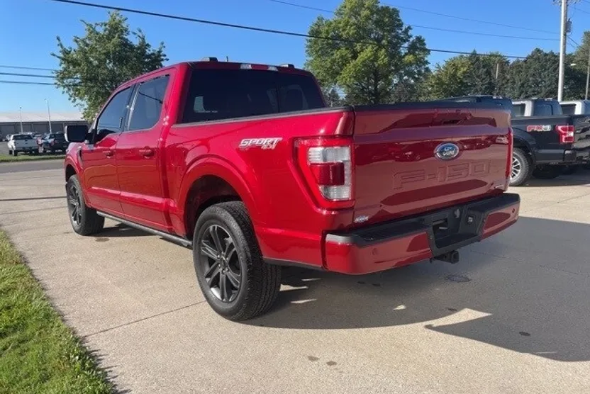 2023 Ford F-150 Lariat photo 1