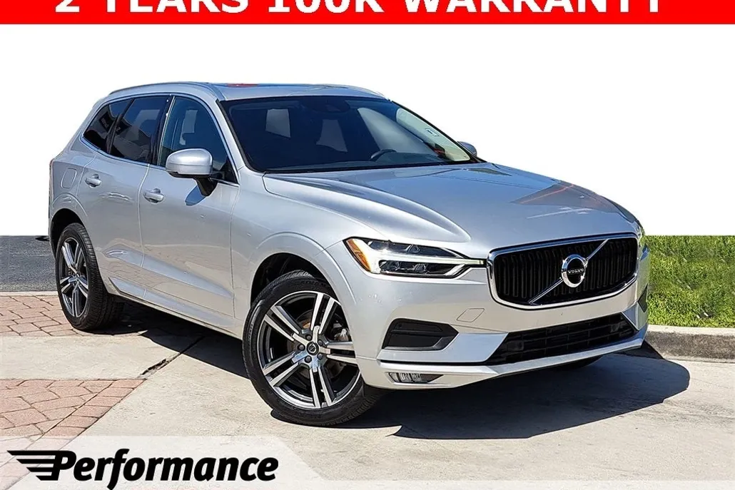 2021 Volvo XC60 T5 Momentum photo 1