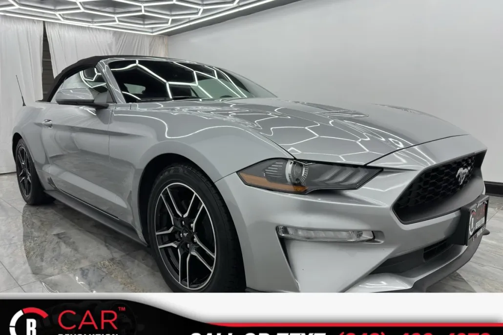 2021 Ford Mustang EcoBoost Premium photo 1