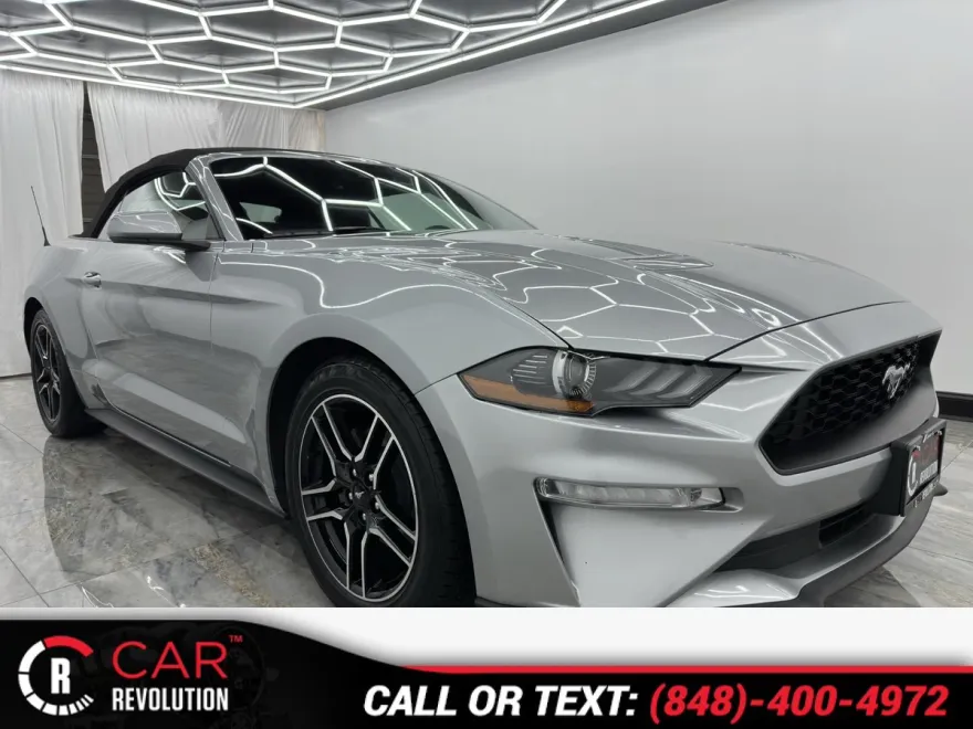2021 Ford Mustang EcoBoost Premium photo 1