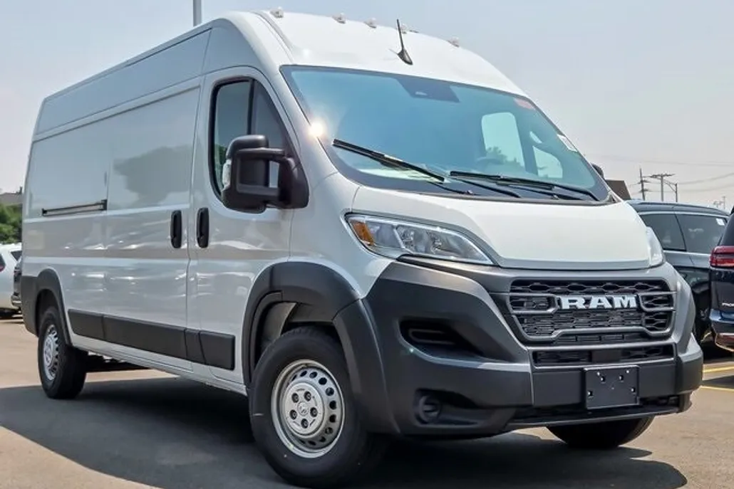 2025 Ram ProMaster 2500 Crew Van photo 1