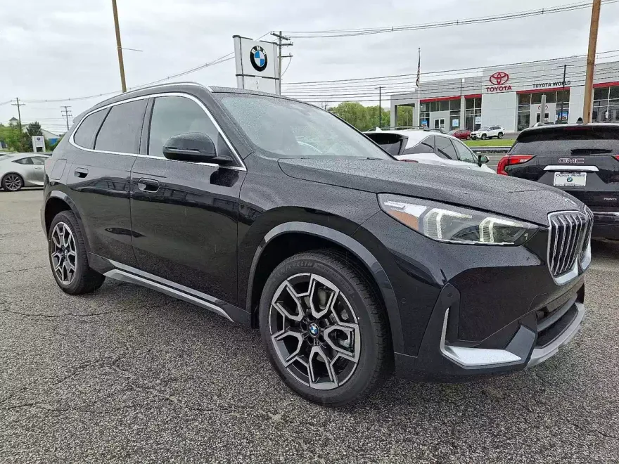 2025 Bmw X1 XDrive28i photo 1