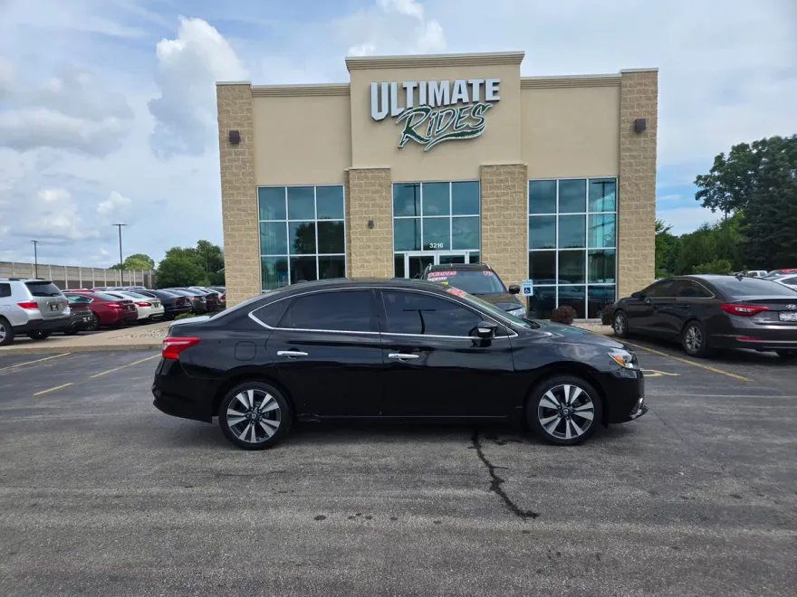 2019 Nissan Sentra SL photo 1