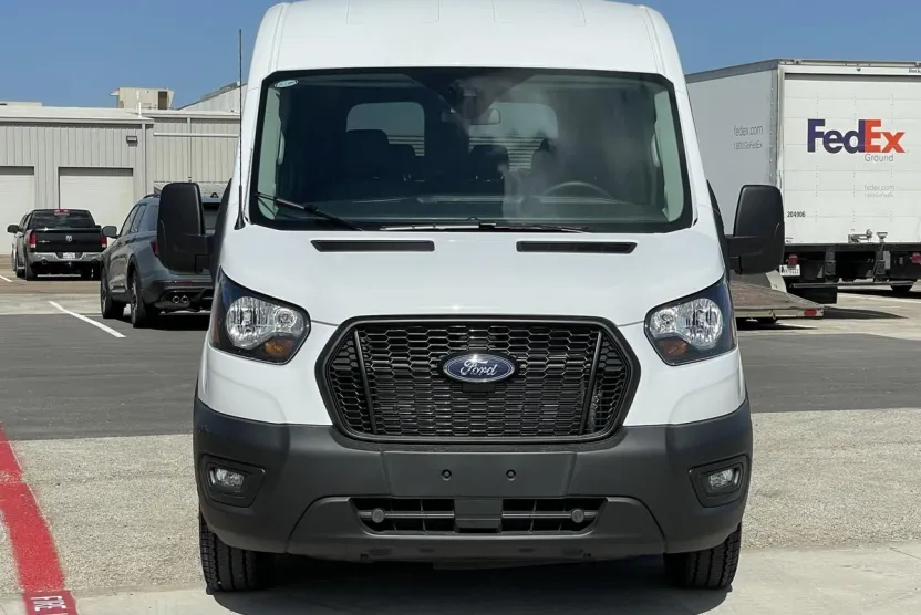 2025 Ford Transit Passenger XL photo 1